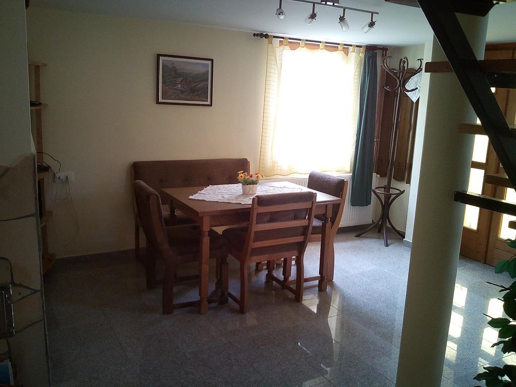 Agave Apartman Sárvár Екстериор снимка
